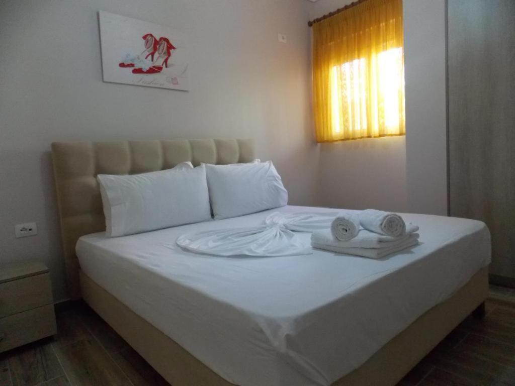 Coastline Apartments Sarande Exterior photo
